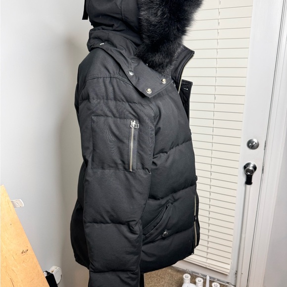 Moose Knuckles coat - Picture 2 of 13